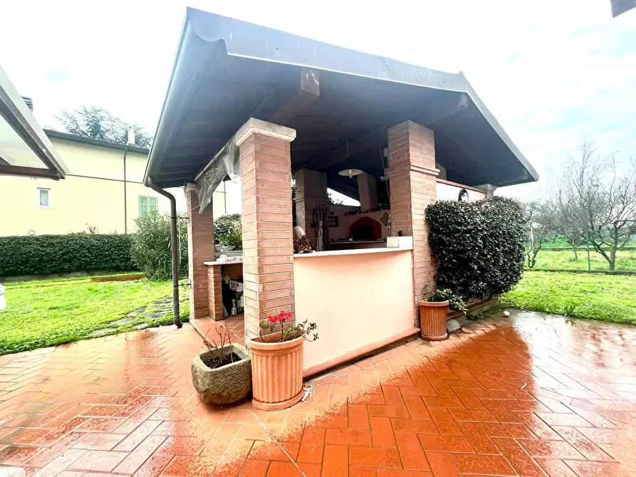 Immagine 22 di Casa indipendente in vendita  a Carrara