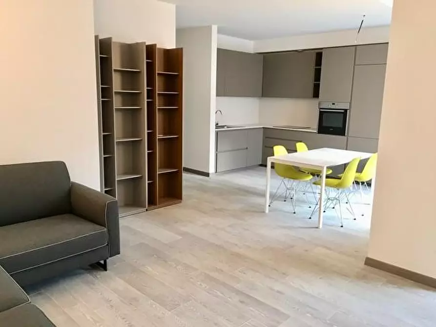 Immagine 7 di Appartamento in vendita  a Massa