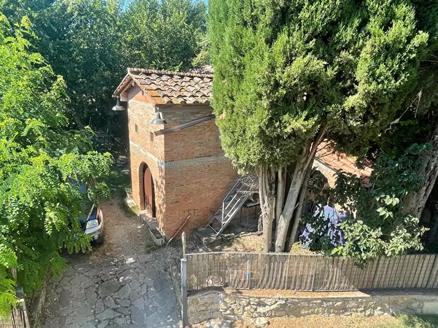 Immagine 8 di Appartamento in vendita  a Poggibonsi