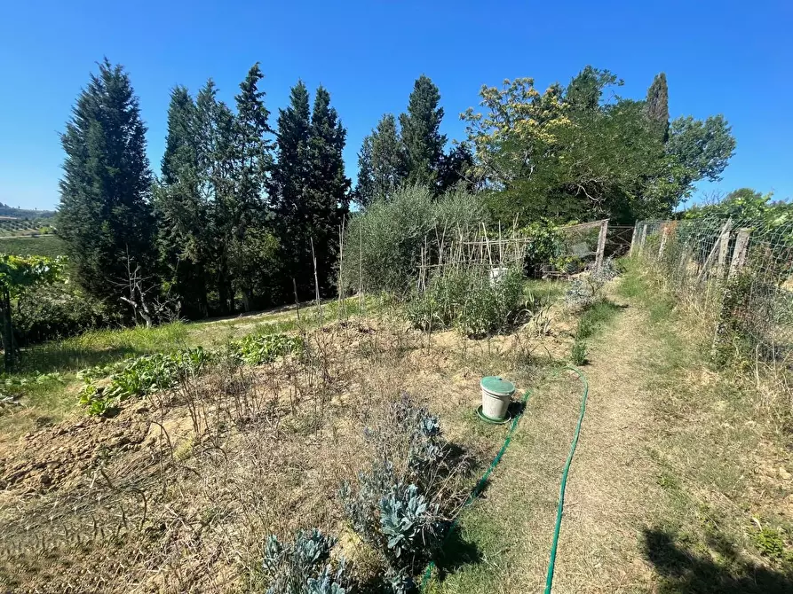 Immagine 9 di Appartamento in vendita  a Poggibonsi