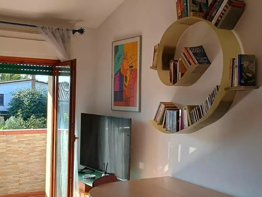 Immagine 7 di Appartamento in vendita  a Viareggio