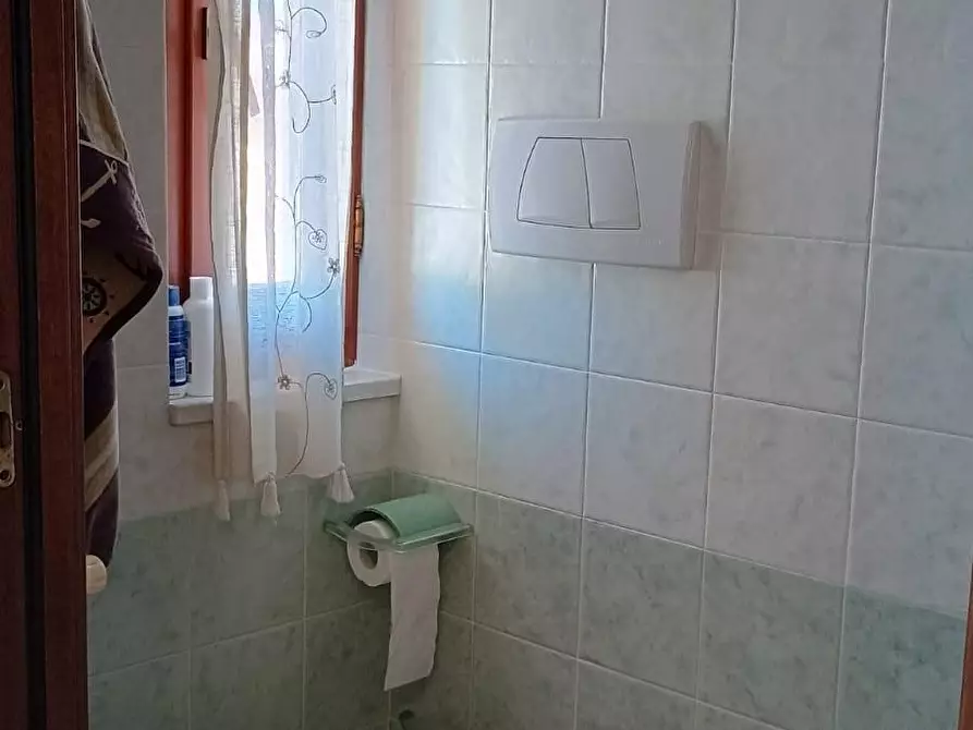 Immagine 15 di Appartamento in vendita  a Viareggio