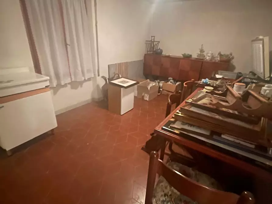 Immagine 1 di Casa indipendente in vendita  a Carrara