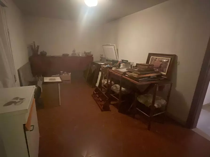 Immagine 8 di Casa indipendente in vendita  a Carrara