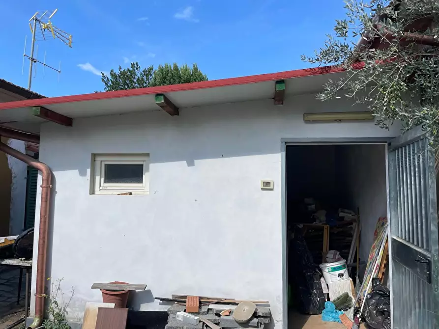 Immagine 7 di Casa indipendente in vendita  a Vecchiano