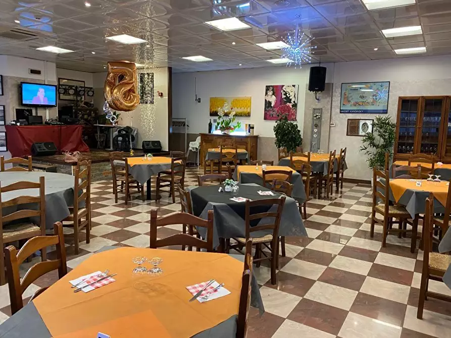 Immagine 1 di Bar / Ristorante in vendita  a Givoletto