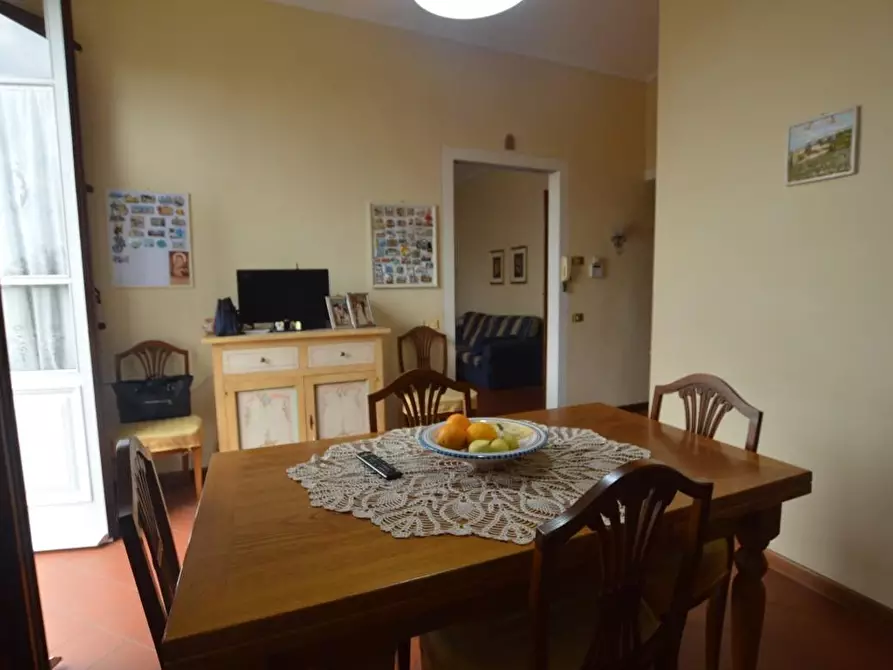 Immagine 20 di Villa in vendita  a Capannori