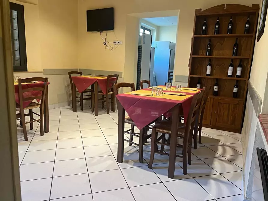 Immagine 6 di Bar / Ristorante in vendita  a Sovicille