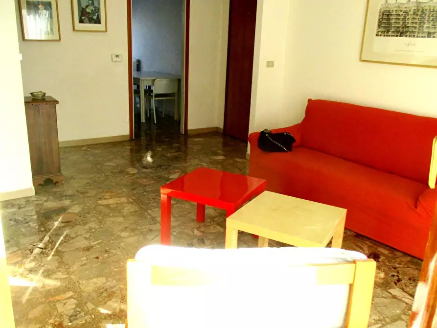 Immagine 6 di Appartamento in vendita  a Pontedera