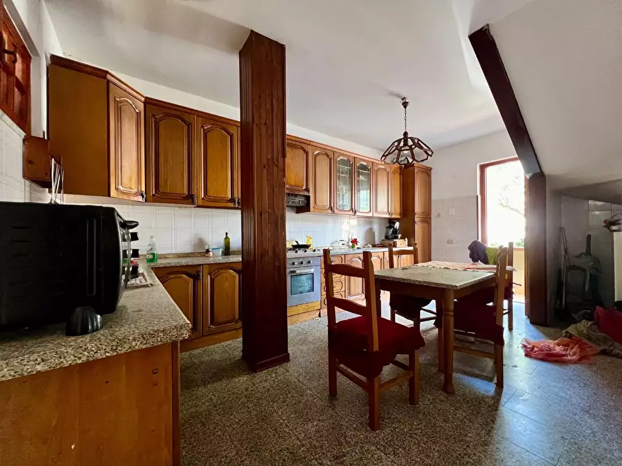 Immagine 5 di Casa indipendente in vendita  a Massa