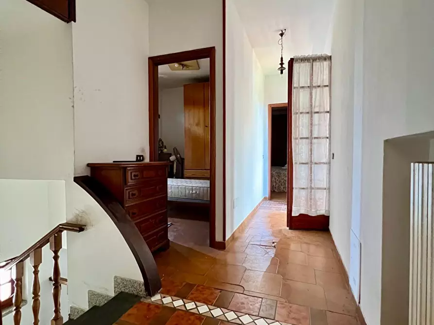 Immagine 16 di Casa indipendente in vendita  a Massa