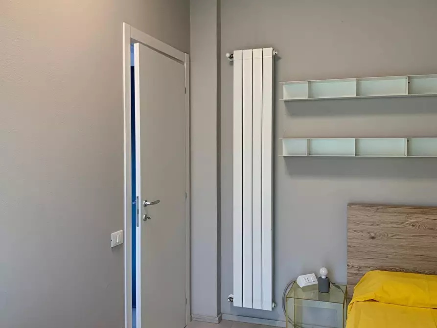 Immagine 22 di Appartamento in vendita  a Lucca