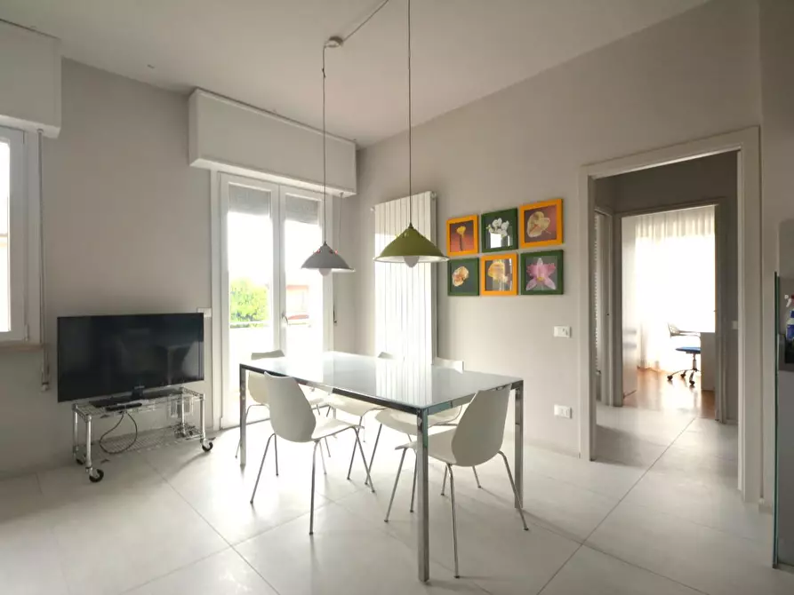 Immagine 3 di Appartamento in vendita  a Lucca