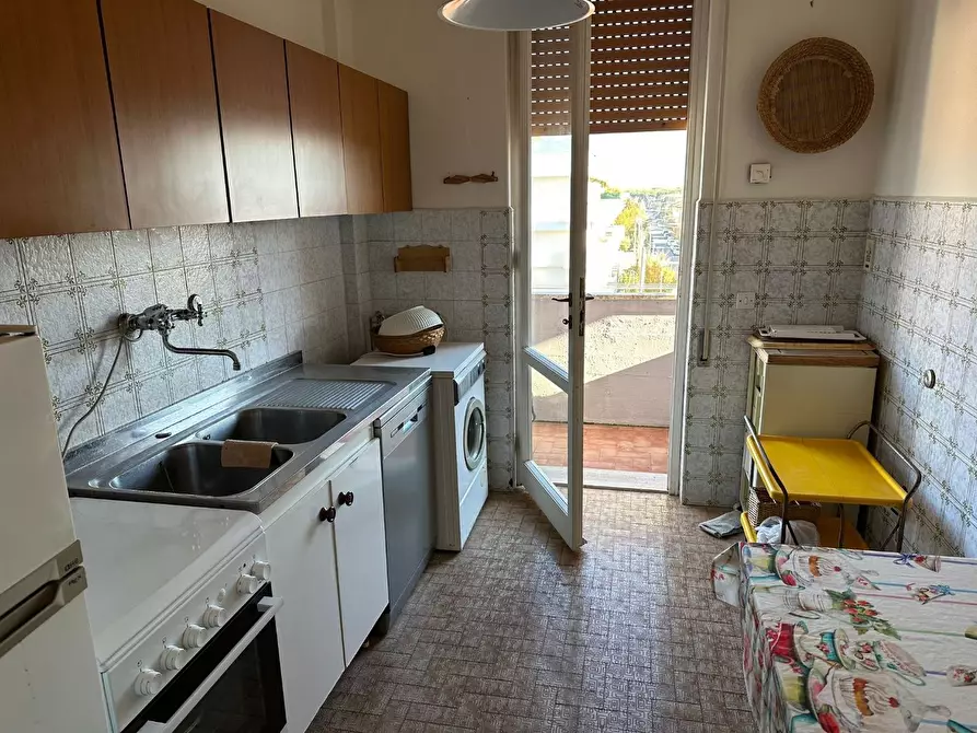 Immagine 4 di Mansarda in vendita  a Camaiore