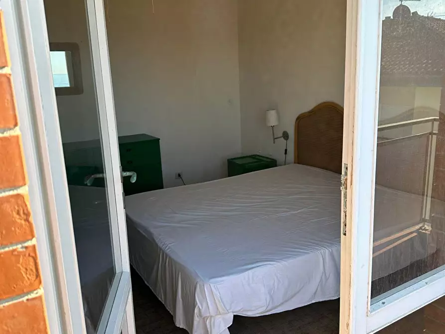 Immagine 13 di Mansarda in vendita  a Camaiore