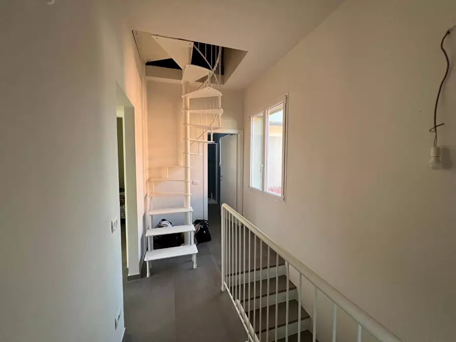 Immagine 26 di Casa bifamiliare in vendita  a Pietrasanta