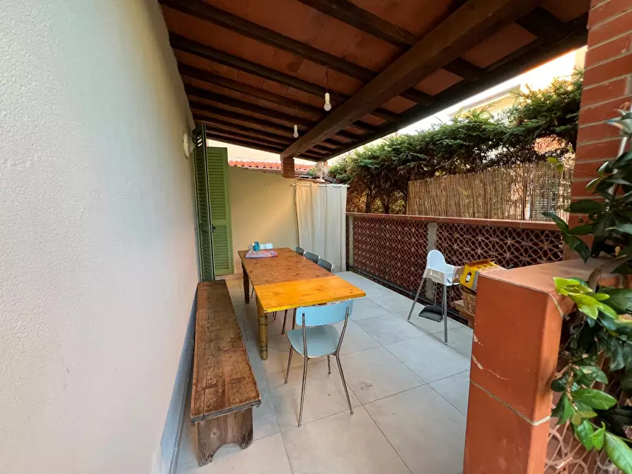 Immagine 33 di Casa bifamiliare in vendita  a Pietrasanta