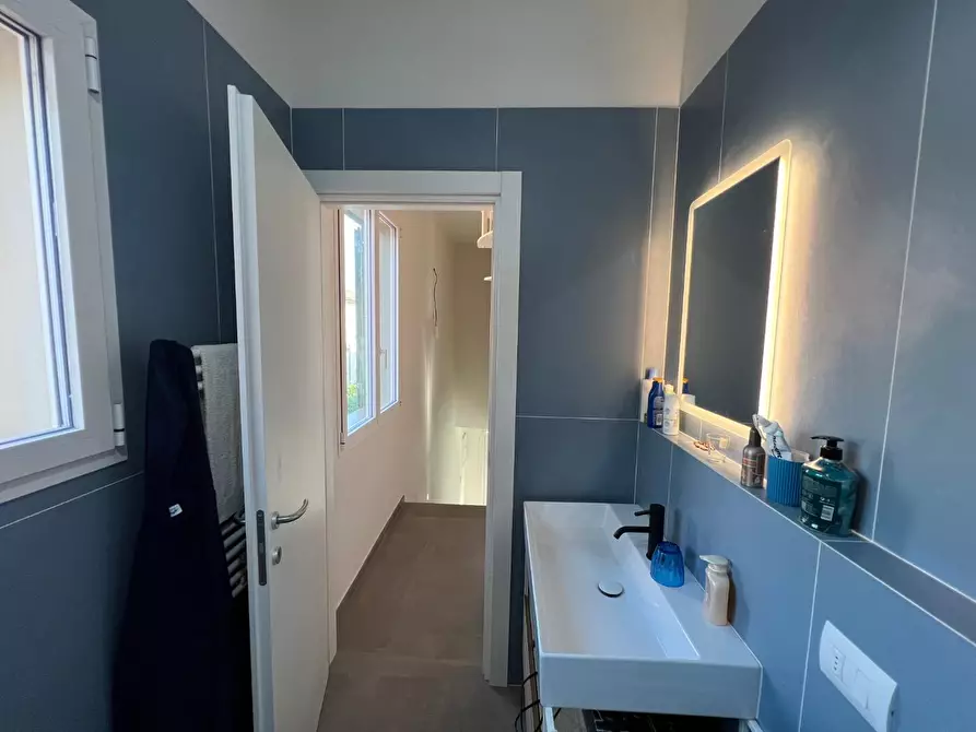 Immagine 22 di Casa bifamiliare in vendita  a Pietrasanta