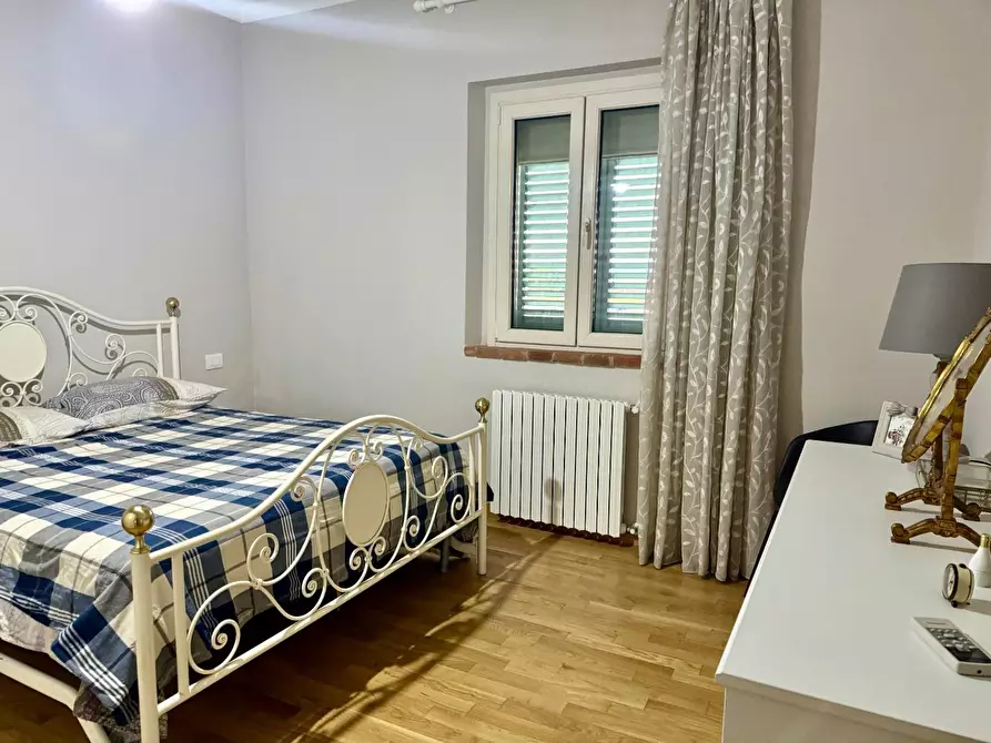 Immagine 6 di Casa indipendente in vendita  a Pontedera