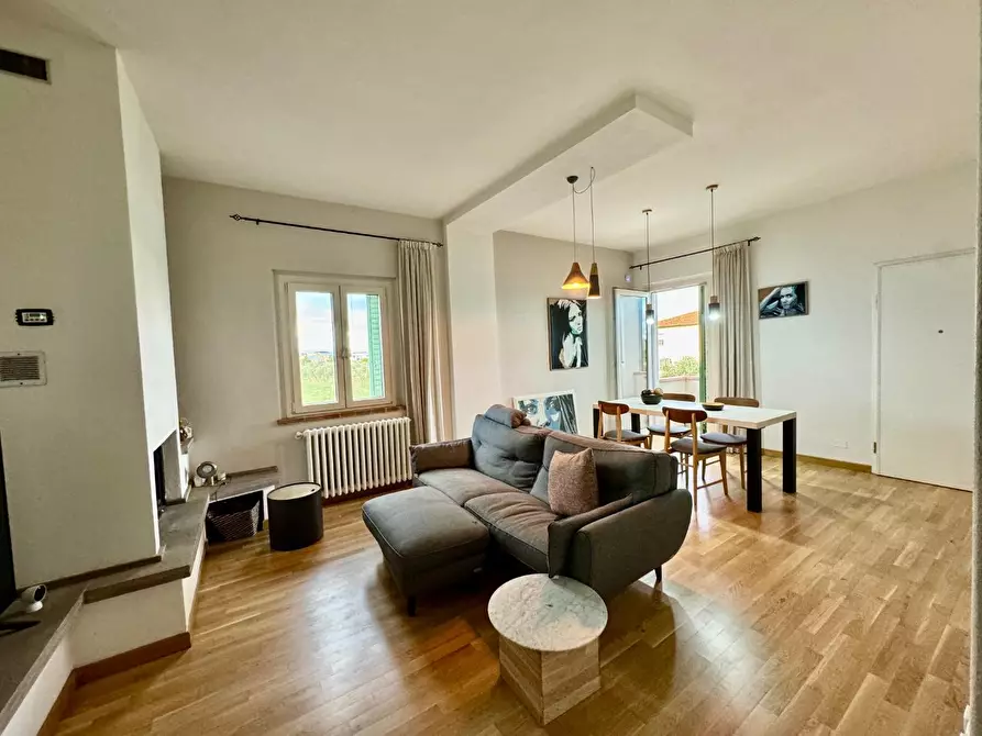 Immagine 5 di Casa indipendente in vendita  a Pontedera