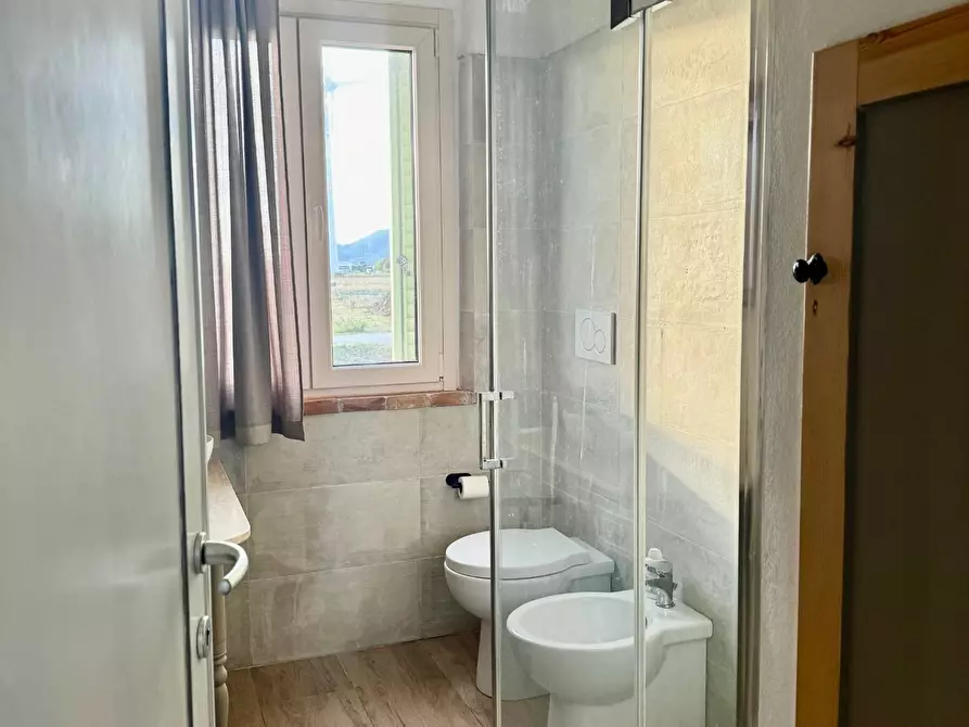 Immagine 8 di Casa indipendente in vendita  a Pontedera