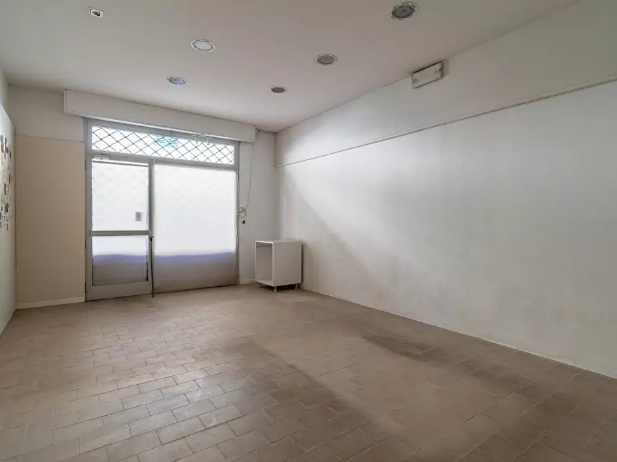 Immagine 30 di Terratetto in vendita  a Capraia E Limite