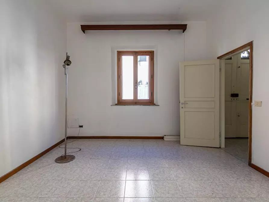 Immagine 27 di Terratetto in vendita  a Capraia E Limite