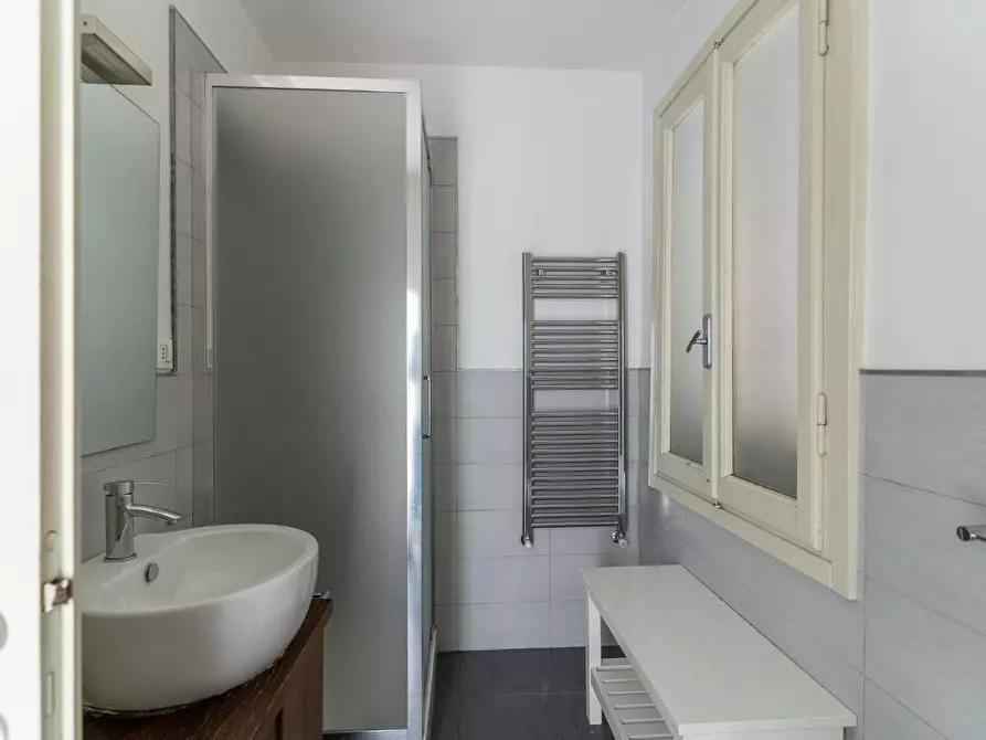 Immagine 26 di Terratetto in vendita  a Capraia E Limite