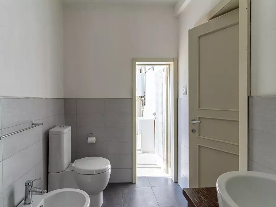 Immagine 25 di Terratetto in vendita  a Capraia E Limite