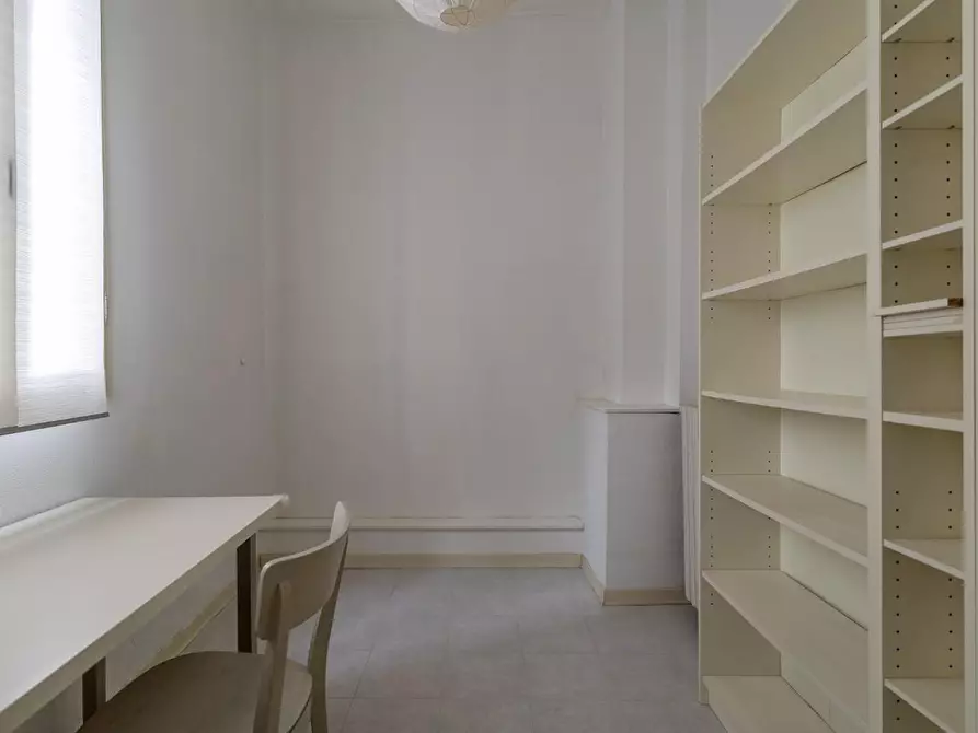 Immagine 28 di Terratetto in vendita  a Capraia E Limite