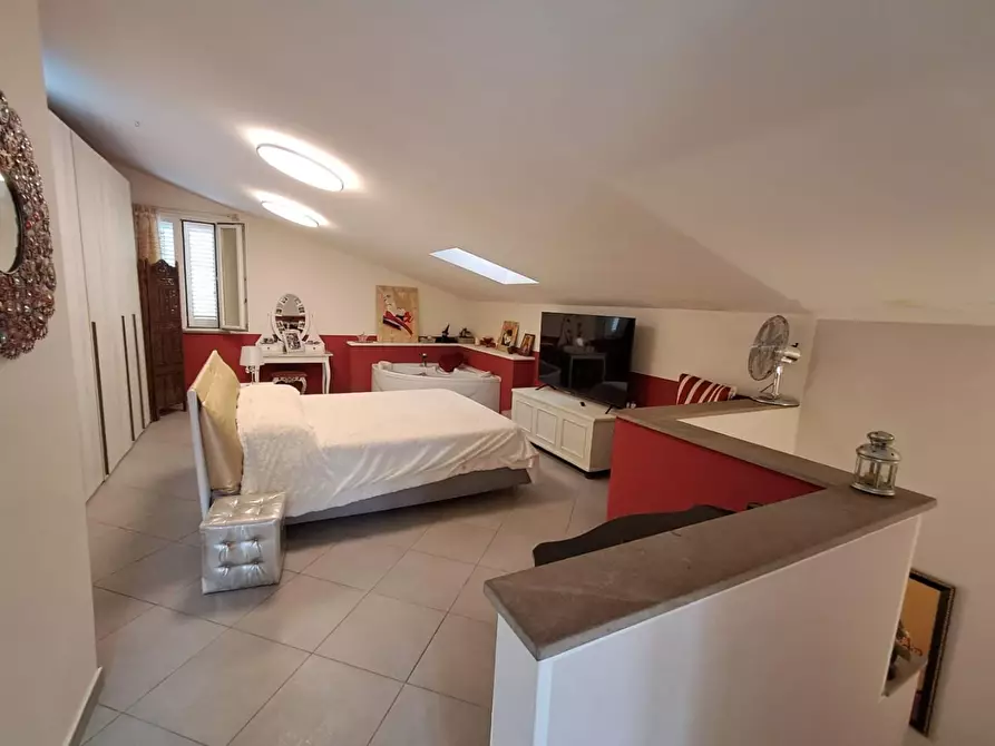 Immagine 21 di Villetta a schiera in vendita  a Buti