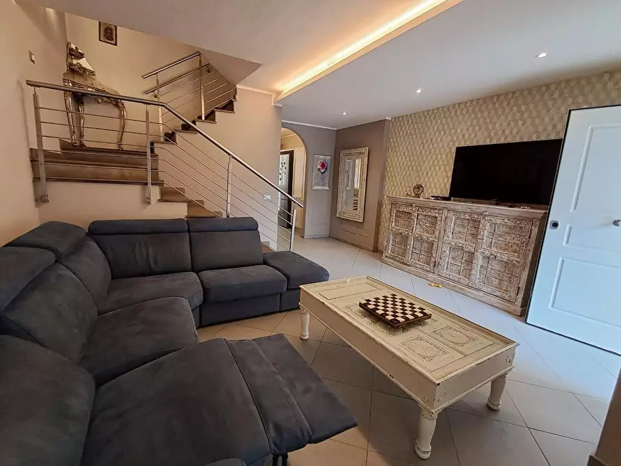 Immagine 3 di Villetta a schiera in vendita  a Buti