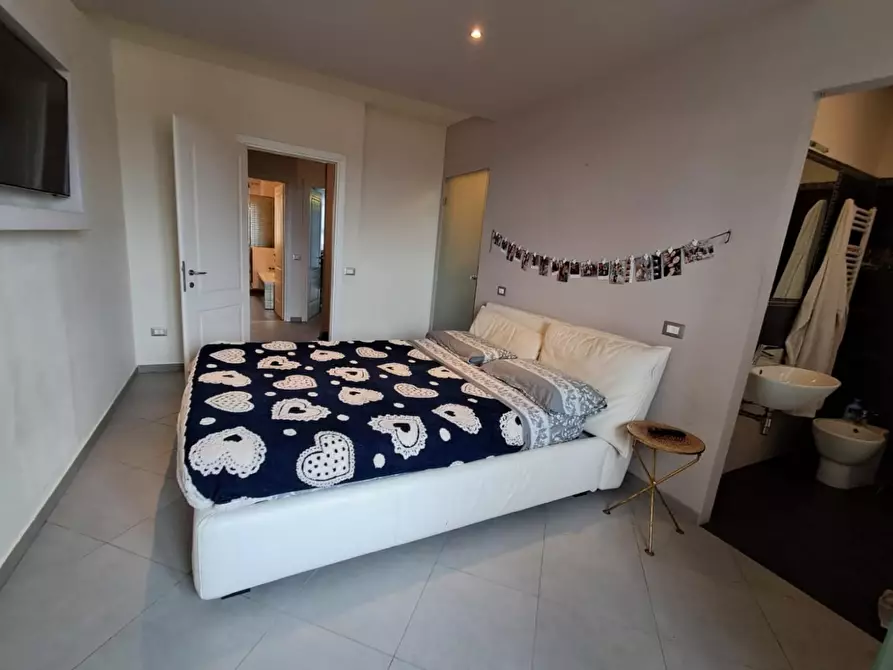 Immagine 11 di Villetta a schiera in vendita  a Buti