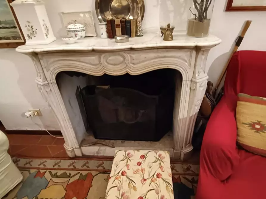 Immagine 3 di Palazzo in vendita  a Pisa