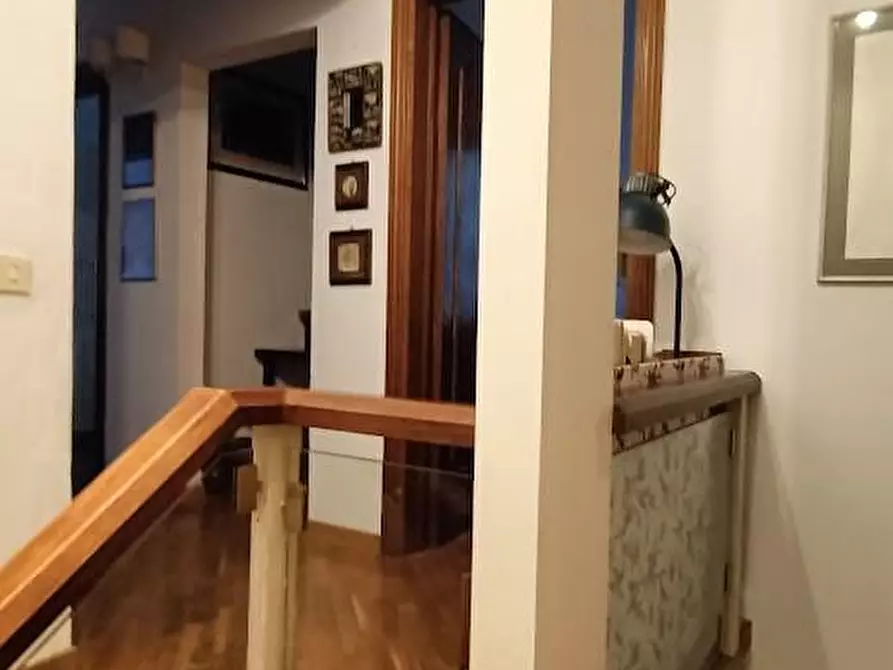 Immagine 8 di Palazzo in vendita  a Pisa