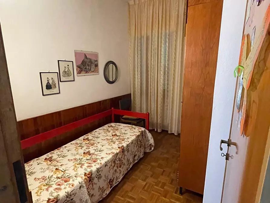 Immagine 8 di Casa bifamiliare in affitto  a Montignoso