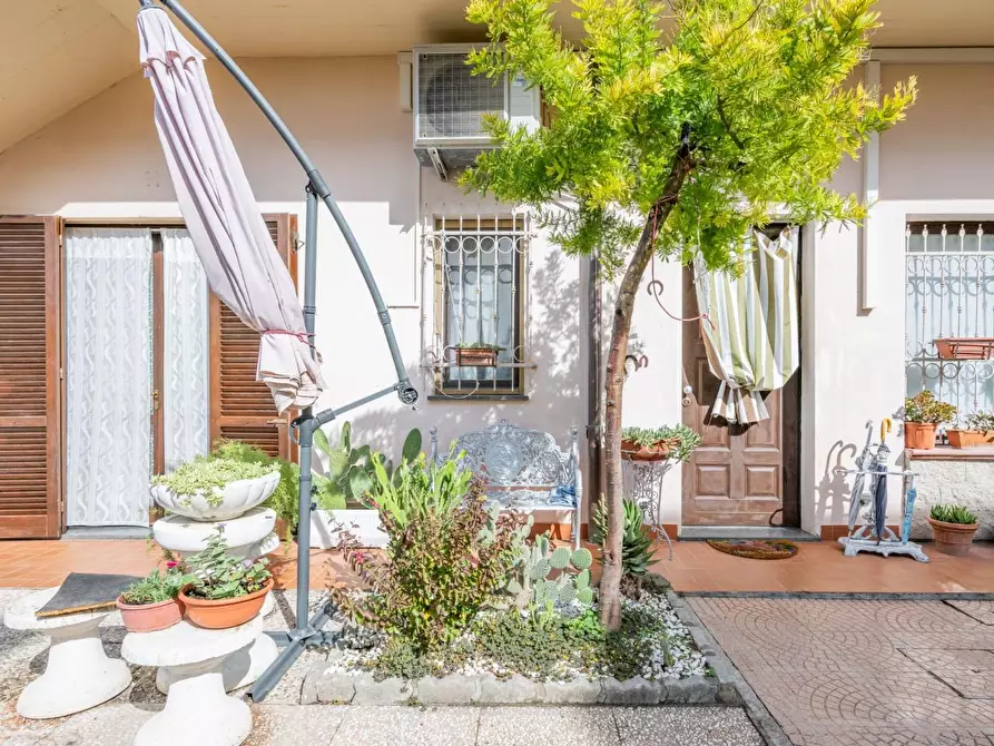 Immagine 3 di Villetta a schiera in vendita  a Bientina