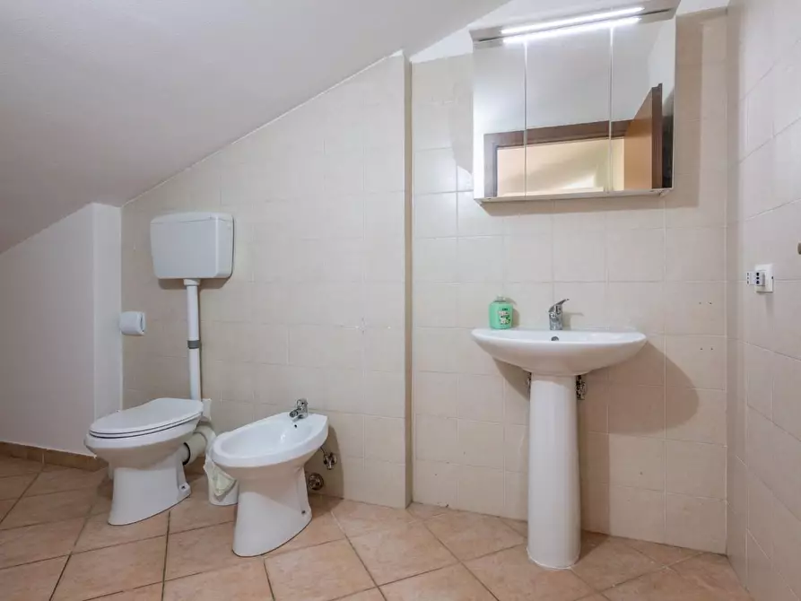 Immagine 38 di Villetta a schiera in vendita  a Bientina