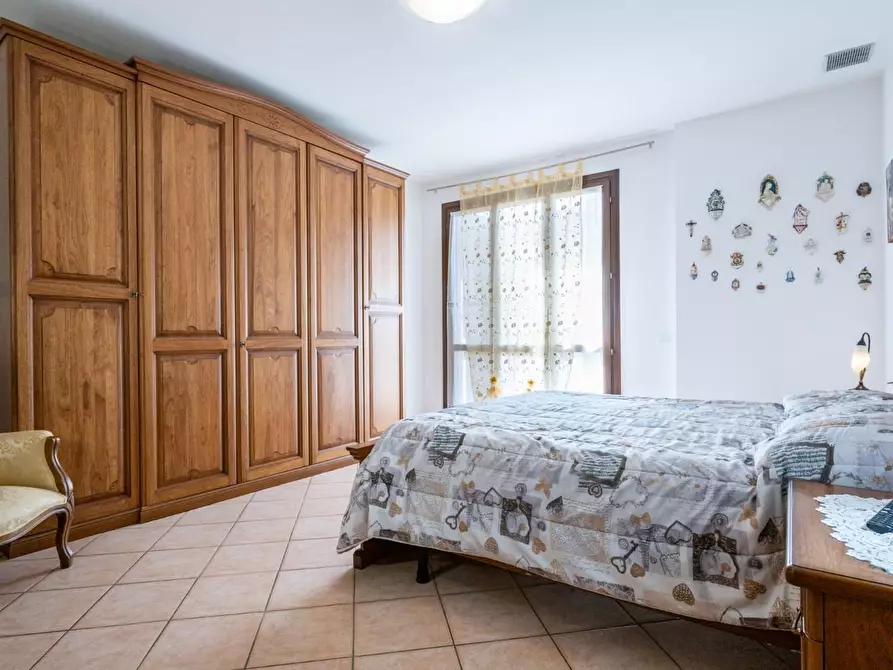 Immagine 27 di Villetta a schiera in vendita  a Bientina