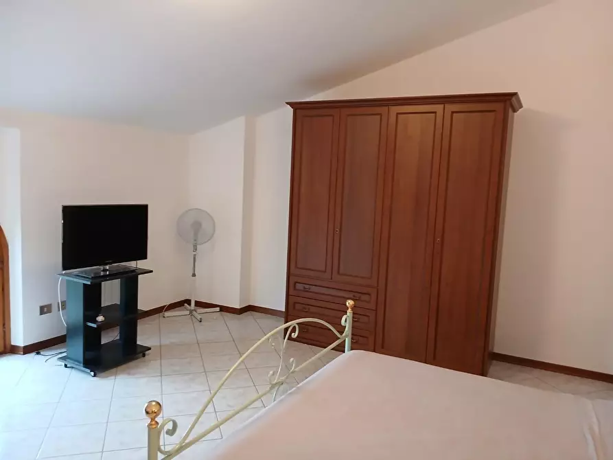 Immagine 26 di Appartamento in vendita  a Pisa