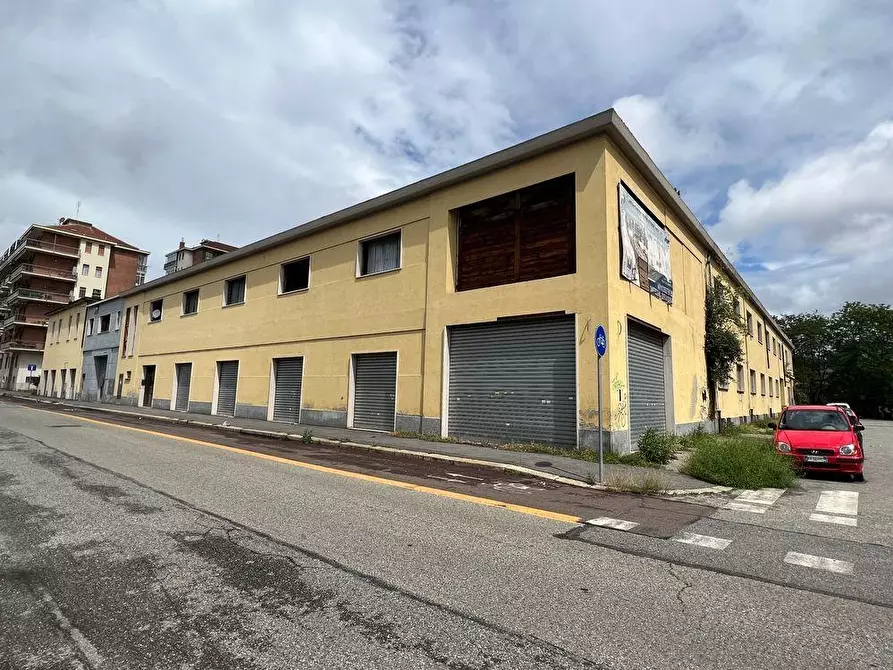 Immagine 1 di Capannone industriale in vendita  a Torino