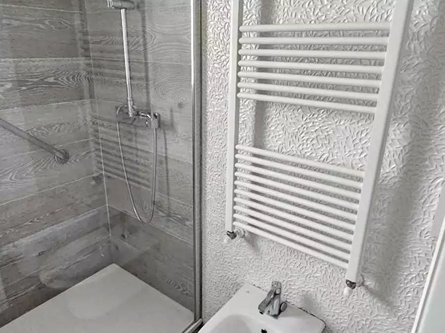 Immagine 13 di Appartamento in vendita  a Massa