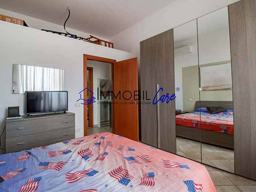 Immagine 10 di Appartamento in vendita  a Livorno