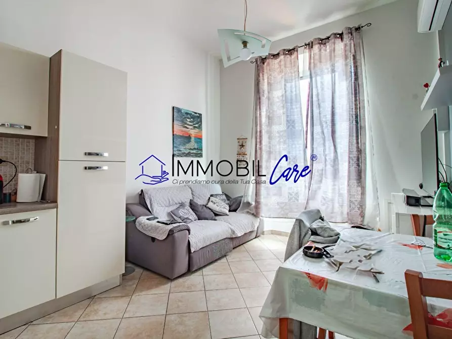 Immagine 2 di Appartamento in vendita  a Livorno