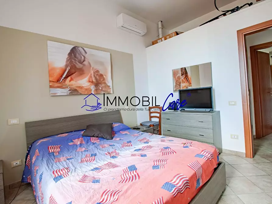 Immagine 11 di Appartamento in vendita  a Livorno