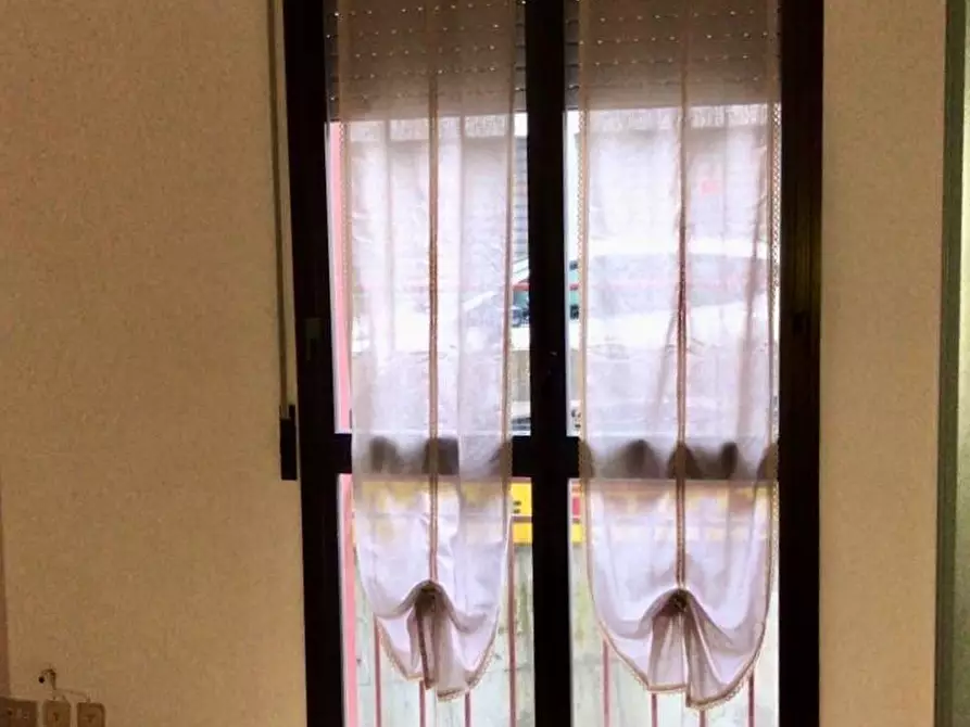 Immagine 5 di Negozio in affitto  a Chianciano Terme