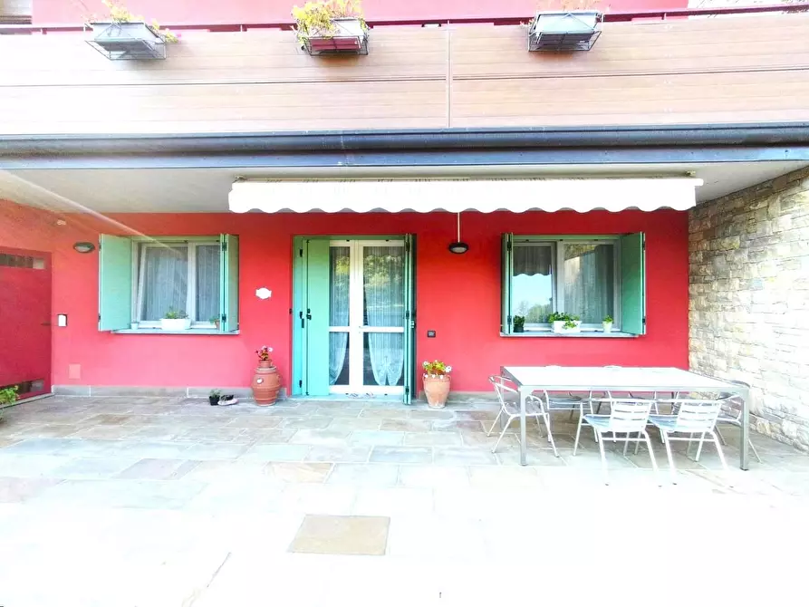 Immagine 22 di Villa in vendita  a Palazzago