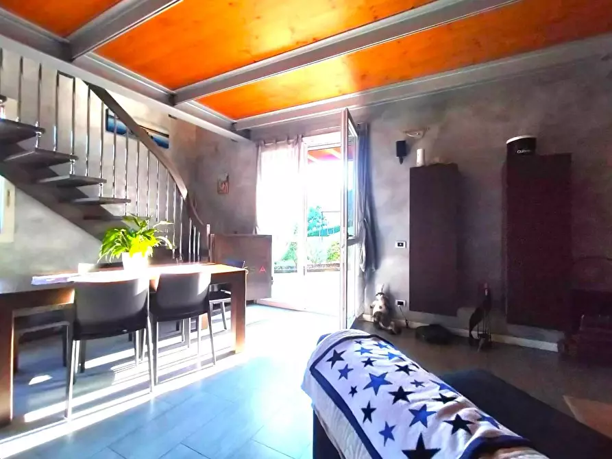 Immagine 24 di Villa in vendita  a Palazzago