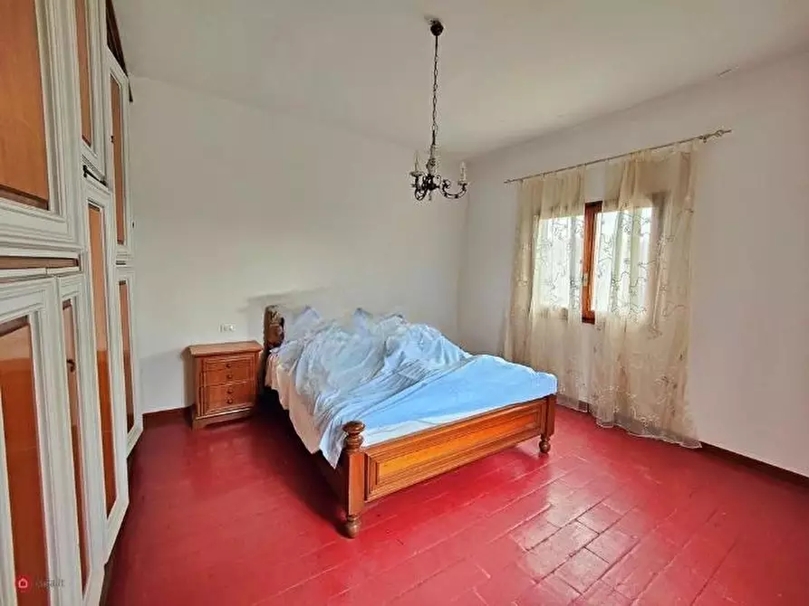 Immagine 7 di Porzione di casa in vendita  a Seravezza