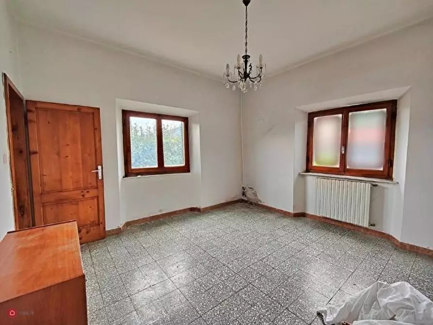 Immagine 6 di Porzione di casa in vendita  a Seravezza